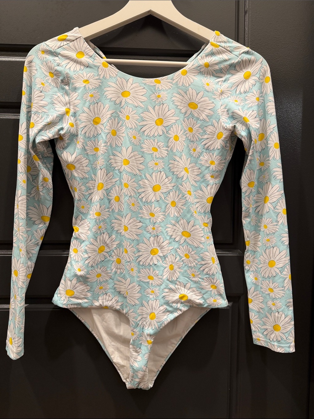Daisy Print Long Sleeve Bodysuit - White & Yellow on Light Blue size L